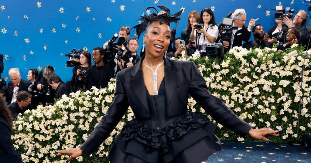 Button Nails Are Trending, According to These Celebrities