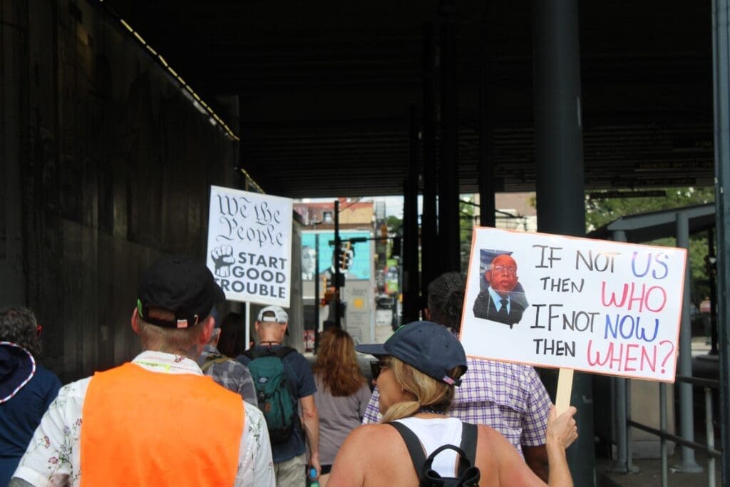 Atlanta rally calls for resistance and remembrance of John Lewis