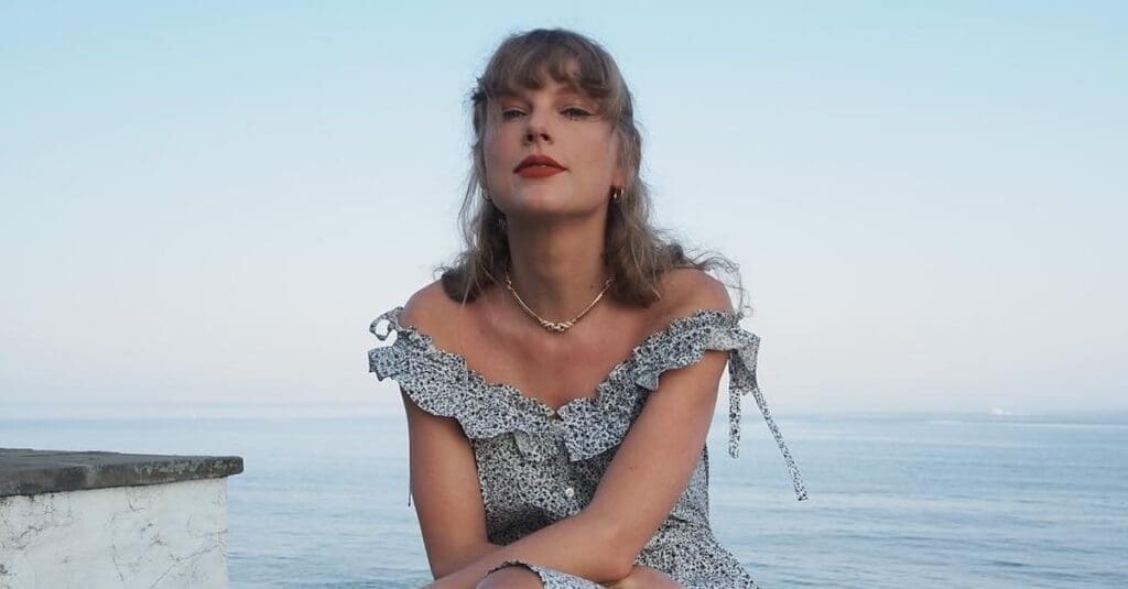 I Just Found Out Taylor Swift Has 2 Signature Scents I Just Found Out Taylor Swift Has 2 Signature Scents