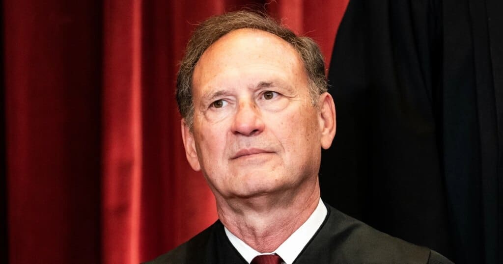 Justice Samuel Alito says he is not calling for same-sex marriage ruling to be overturned Justice Samuel Alito says he is not calling for same-sex marriage ruling to be overturned