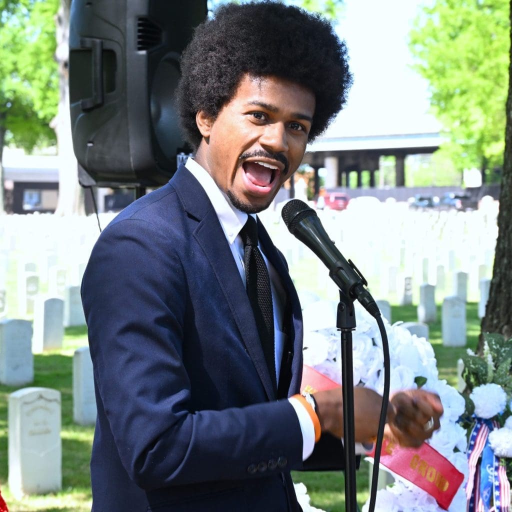 Pearson brings fire and faith to bid against Cohen for Congress