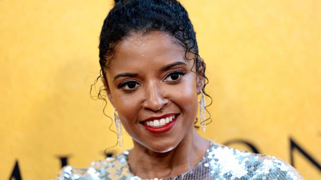 Renée Elise Goldsberry opens up about miscarriages, motherhood, and miracles in new doc ‘Satisfied’ Renée Elise Goldsberry opens up about miscarriages, motherhood, and miracles in new doc ‘Satisfied’